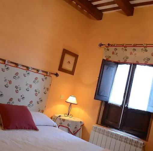 컨트리하우스 La Pequena A Y B *