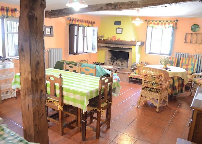 La Pequena A Y B Villaherreros